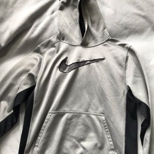 Nike sweatshirt